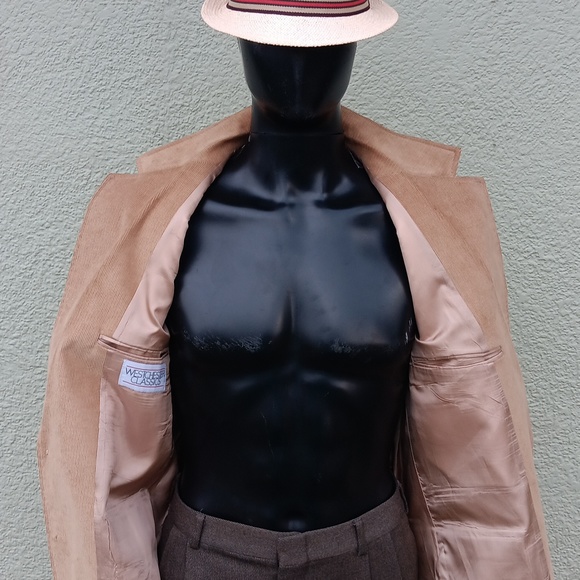 Westchester Classics Men's Corduroy Luxury Blazer - Picture 4 of 17